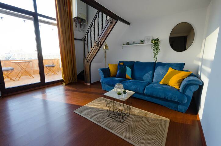 Central Old Town Duplex Studio w./Rooftop Terrace