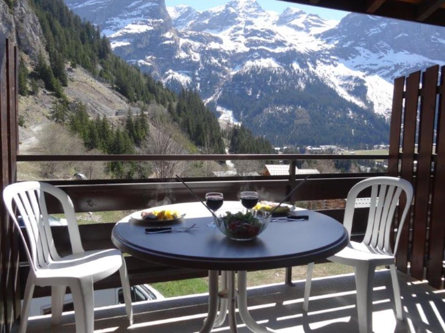 Le balcon