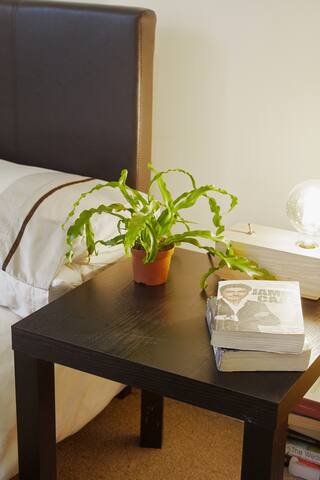 Lovely, modern 2-bed apartment near Crystal Palace gallery image 5