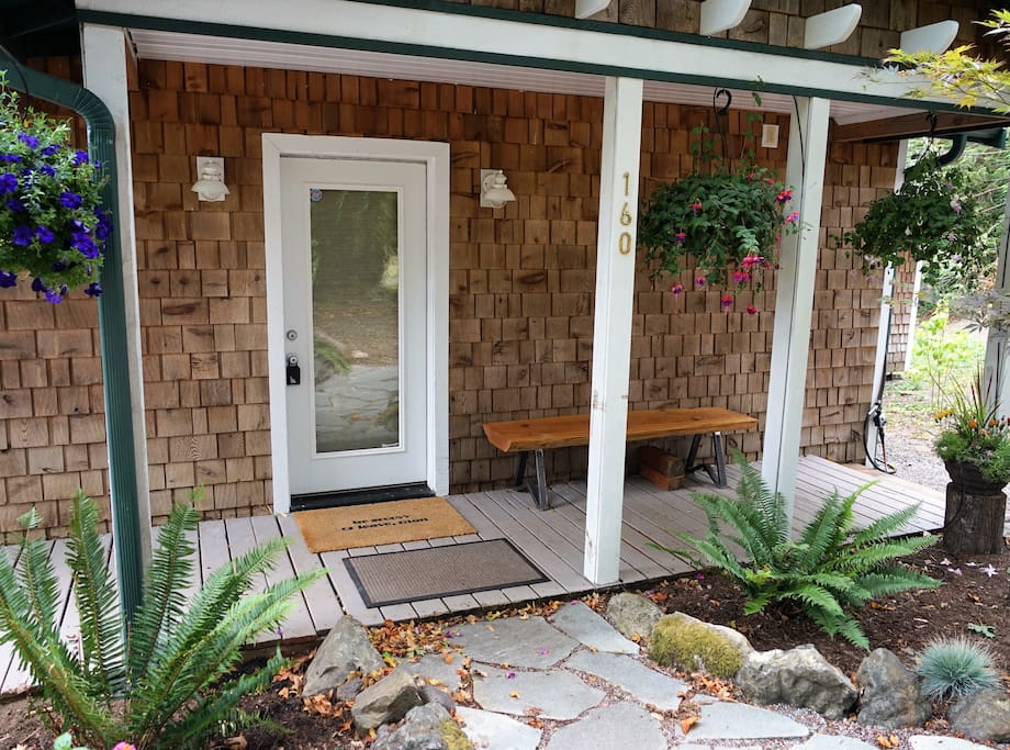 Welcome to Cedar Hill Cottage!