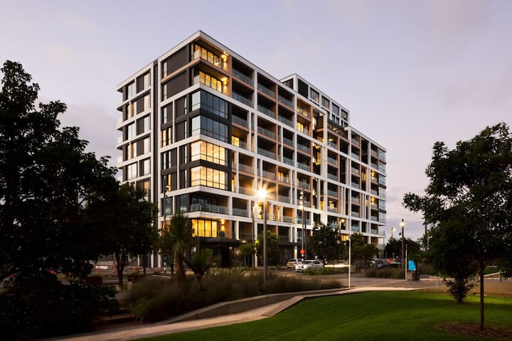 Entire Apartment - Stunning City Pad