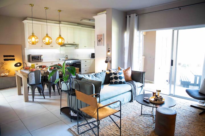 5 | Direct Beach Access | Inverter - Ballito