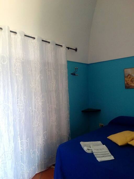 Interno camera dammuso Khaggiar