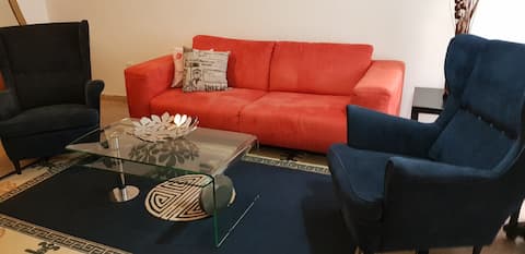 CITY CENTER HUGE 2 BDR APTS  2 min walk from beach