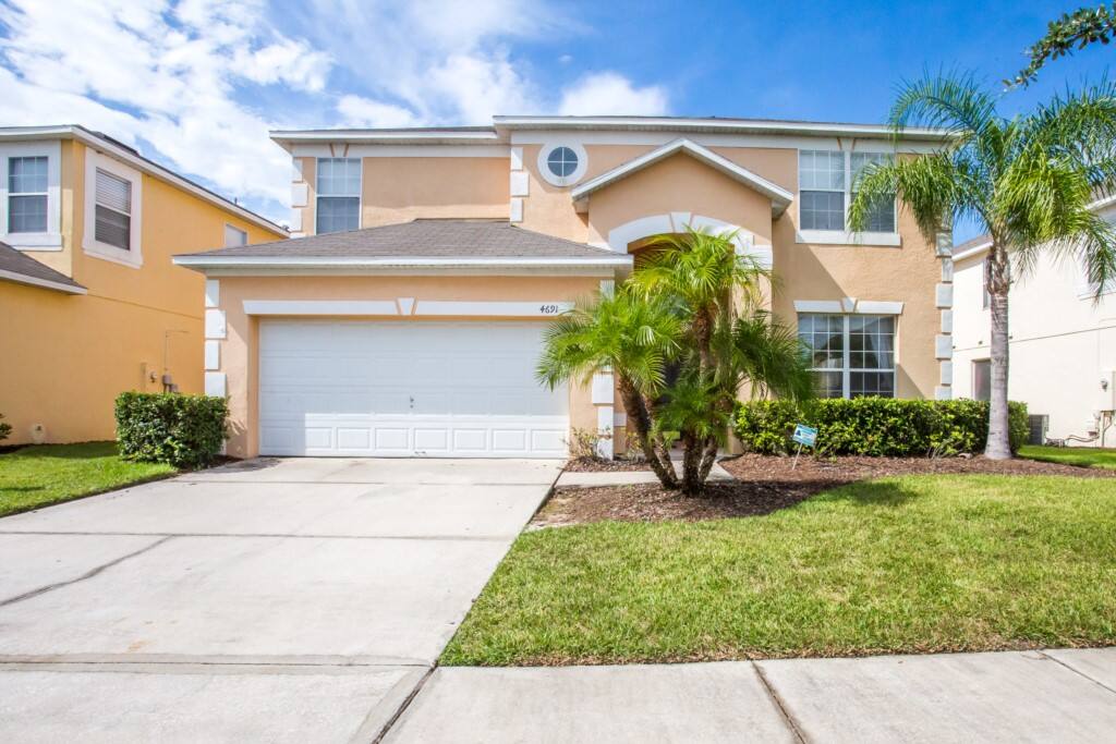 4691GoldenBeachCt_Inc_02