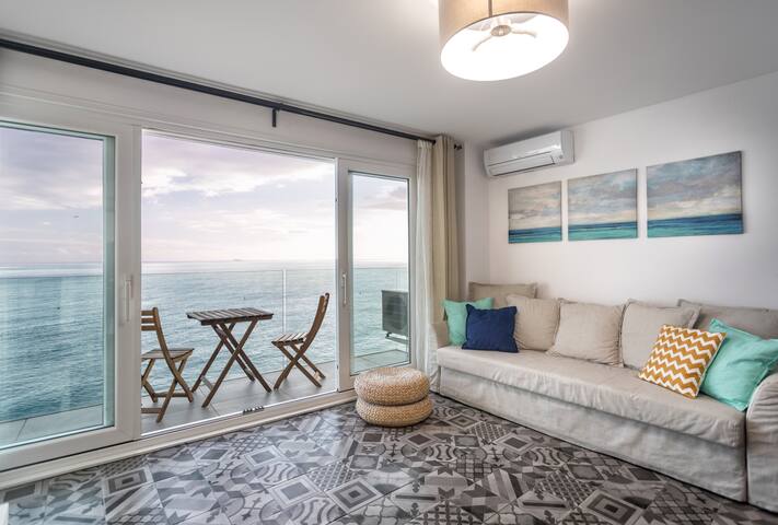 Dolphin House New apartments with fantastic  view