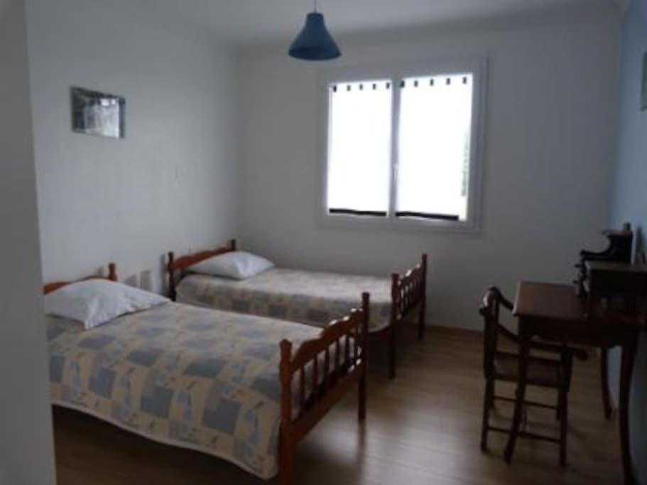 Chambre 4 blanche
