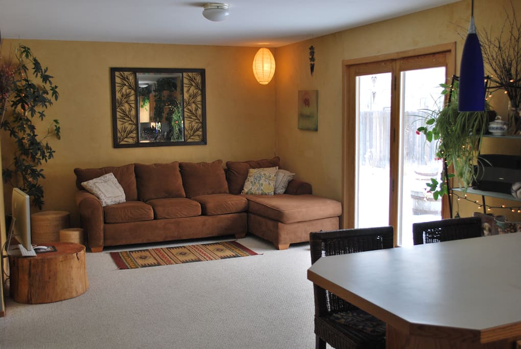 Living room with hand crafted clay walls.