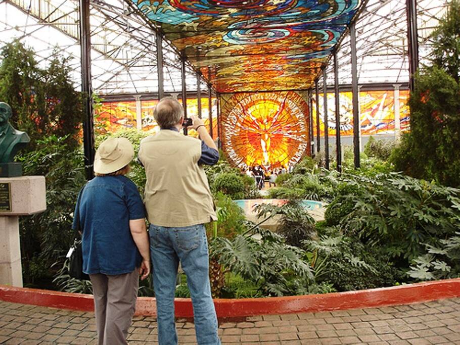 EL COSMOVITRAL Y JARDIN BOTANICO, en TOLUCA.