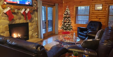 Dream Vacation Home - Hot Tub/Close to Weko Beach