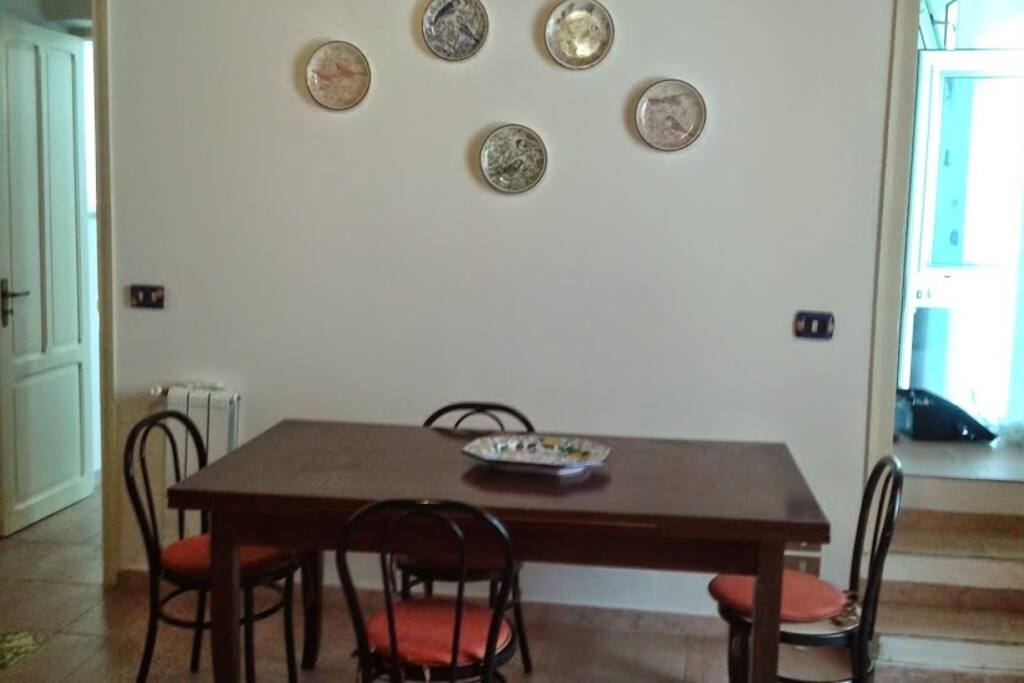 zona pranzo- piano terra