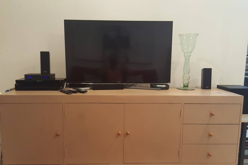 Smartv com Netflix, NET, Home theatre.