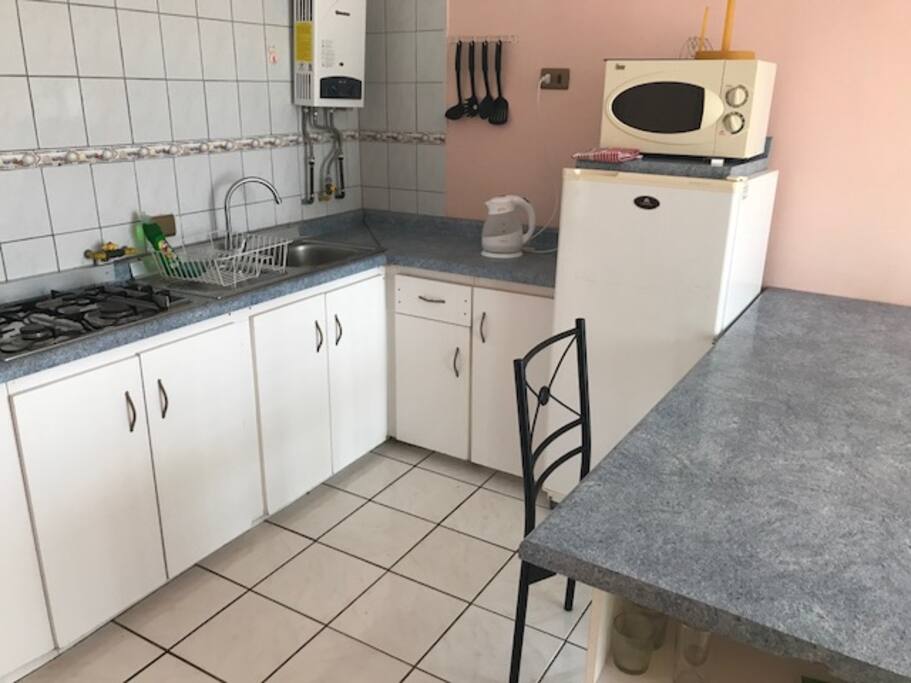 COCINA EQUIPADA