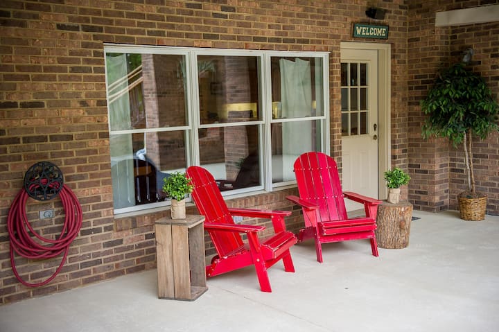 Family farm apartment for people and horses.