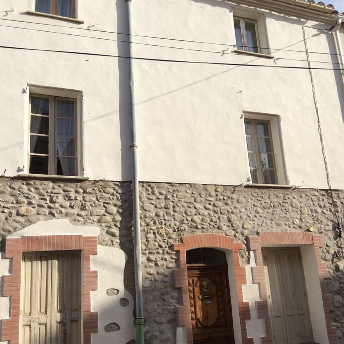Picture of front of the house