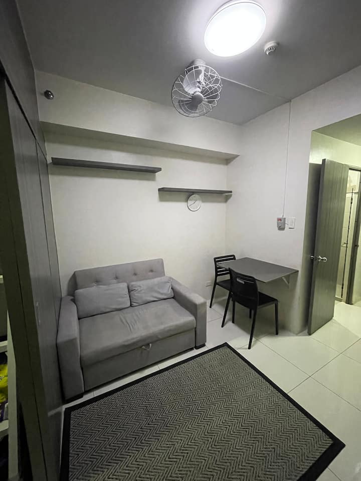 Simple and practical condo in Taft Malate Manila Apartments for Rent