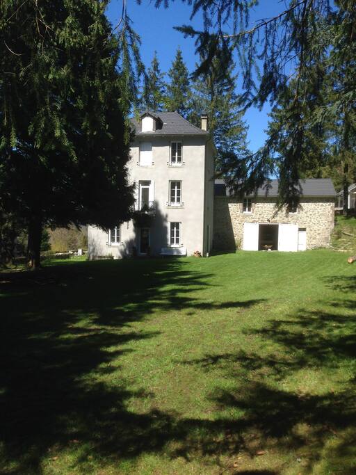 la maison et ses dépendances