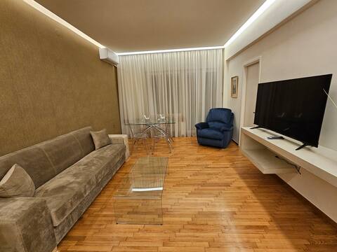 Elektra's Apartment, in the center of Larissa with parking