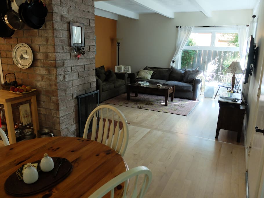 living room from kitchen