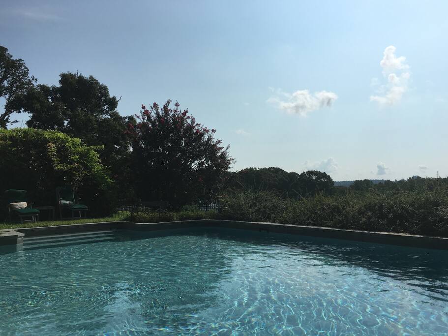 Speaks for itself (pool use by arrangement with owners - basically if we are not using it you can)