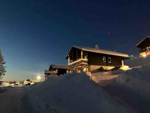 Stuga med ski in/ski out