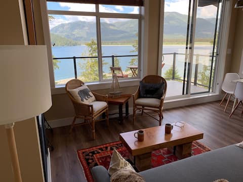 Forest Ridge ~ Port Renfrew Retreat
