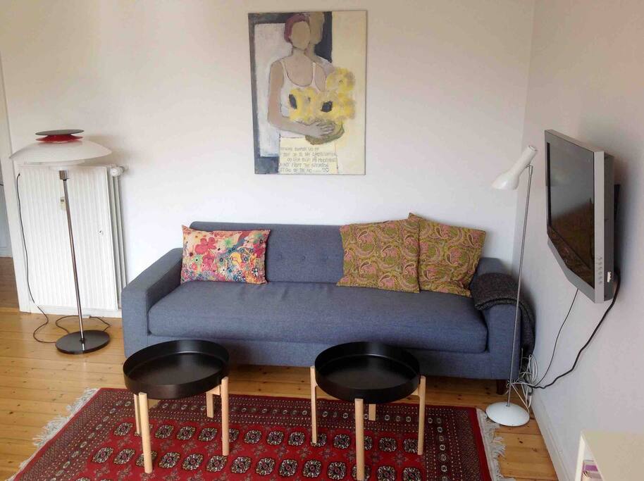 Sofaen er velegnet til at sove på hvis man er mindre end 180 cm.