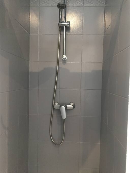 The shower with good pressure of water
