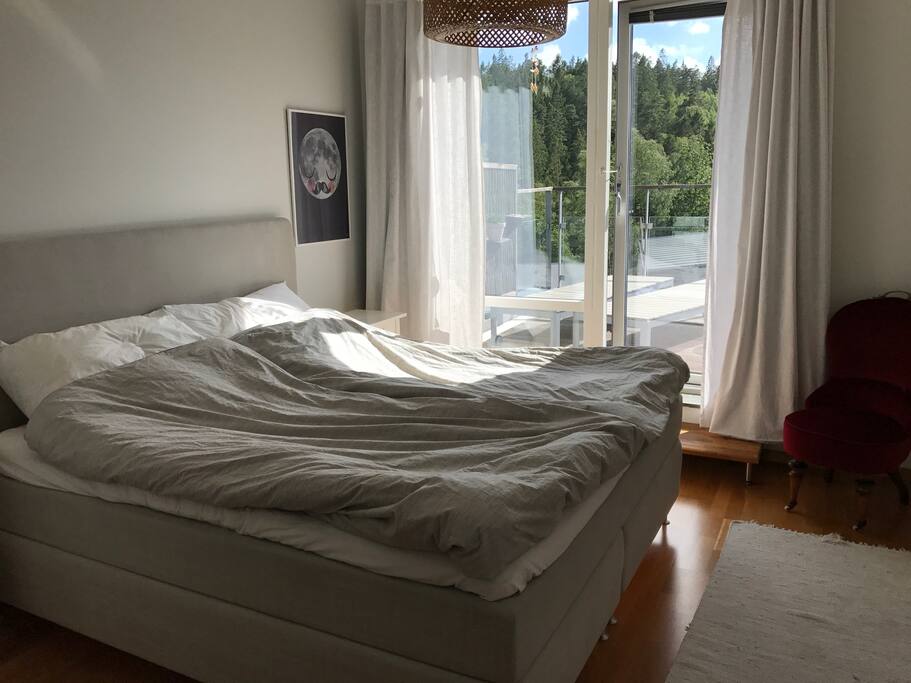 Master bedroom (top floor)
