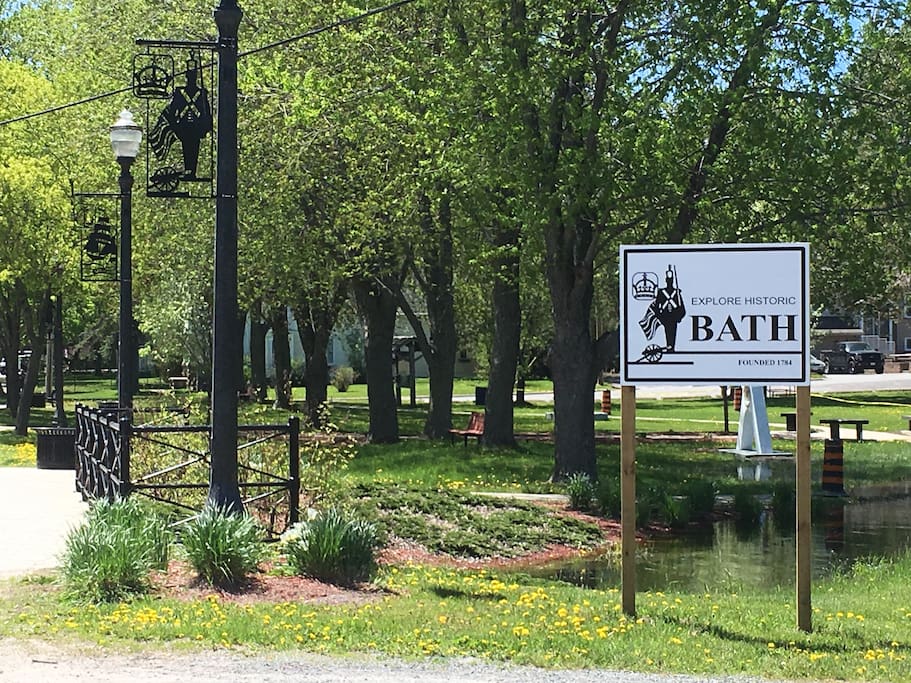 Welcome to Historic Bath, Ontario