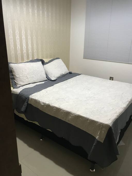 Cama Queen