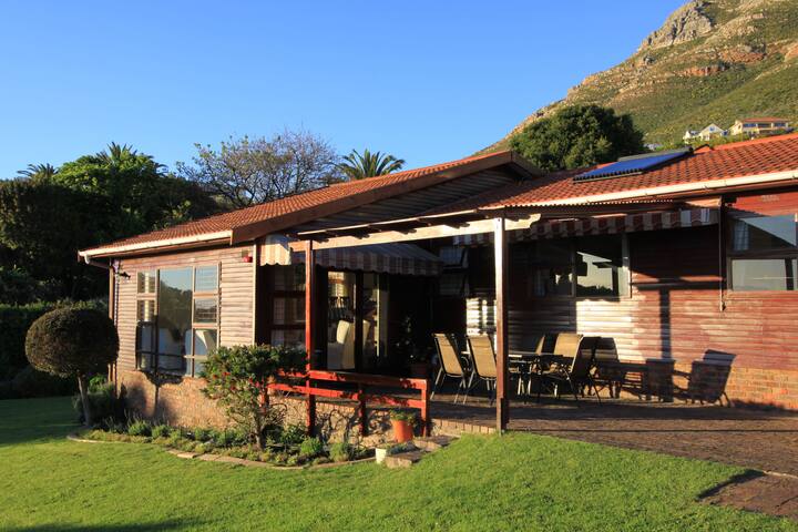 Tom’s Cabin gallery image 2