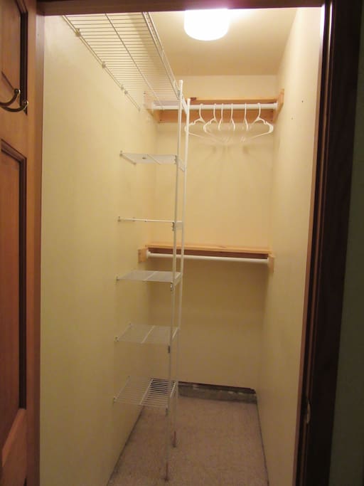 Walk-in closet