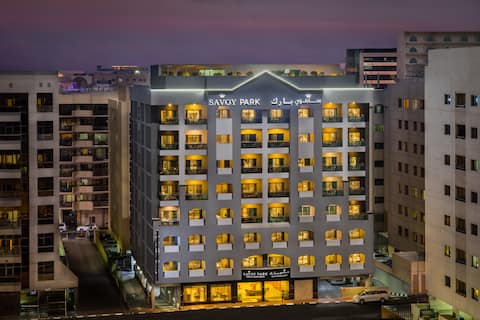 Successful Airbnb property: Savoy Park Hotel Service Apartments- Studio Ref136 in Mankhool