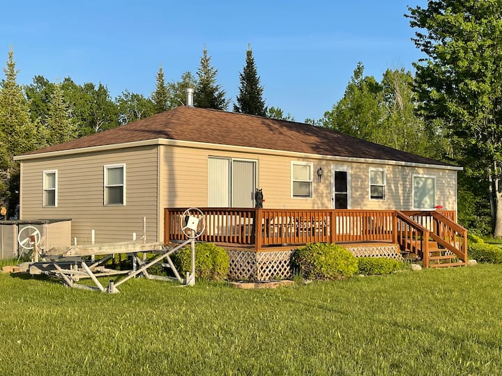 Grand Lake Magical Memories Cottages for Rent in Presque Isle