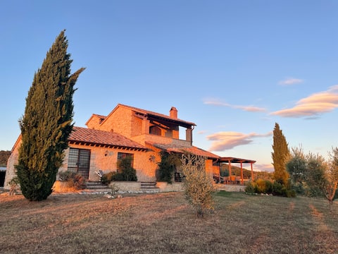 Villa Miranda - Umbria holiday home