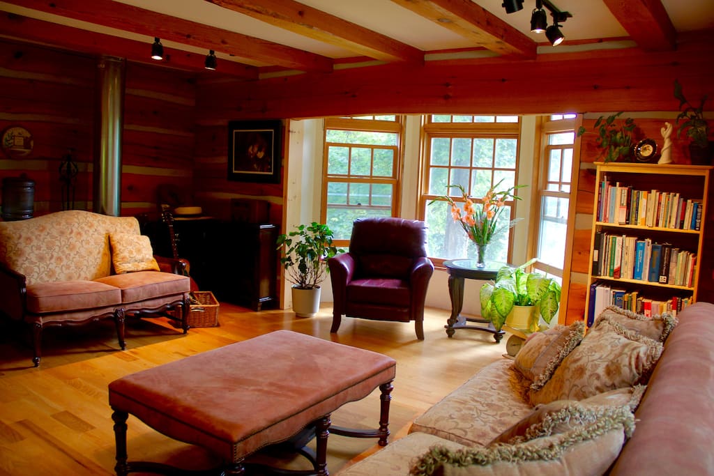 Beautiful serene setting for family gatherings, retreats and getaways.