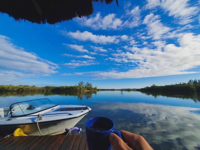 Casa pé na água, no mais lindo canto da cidade. gallery image 3