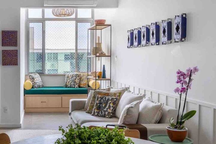 Nice 3 bedrooms apartment with partial ocean view