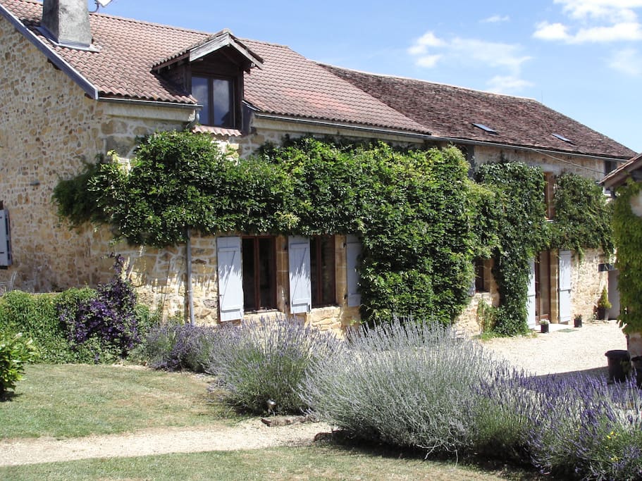 entrée indépendante pour les chambres d'hôtes