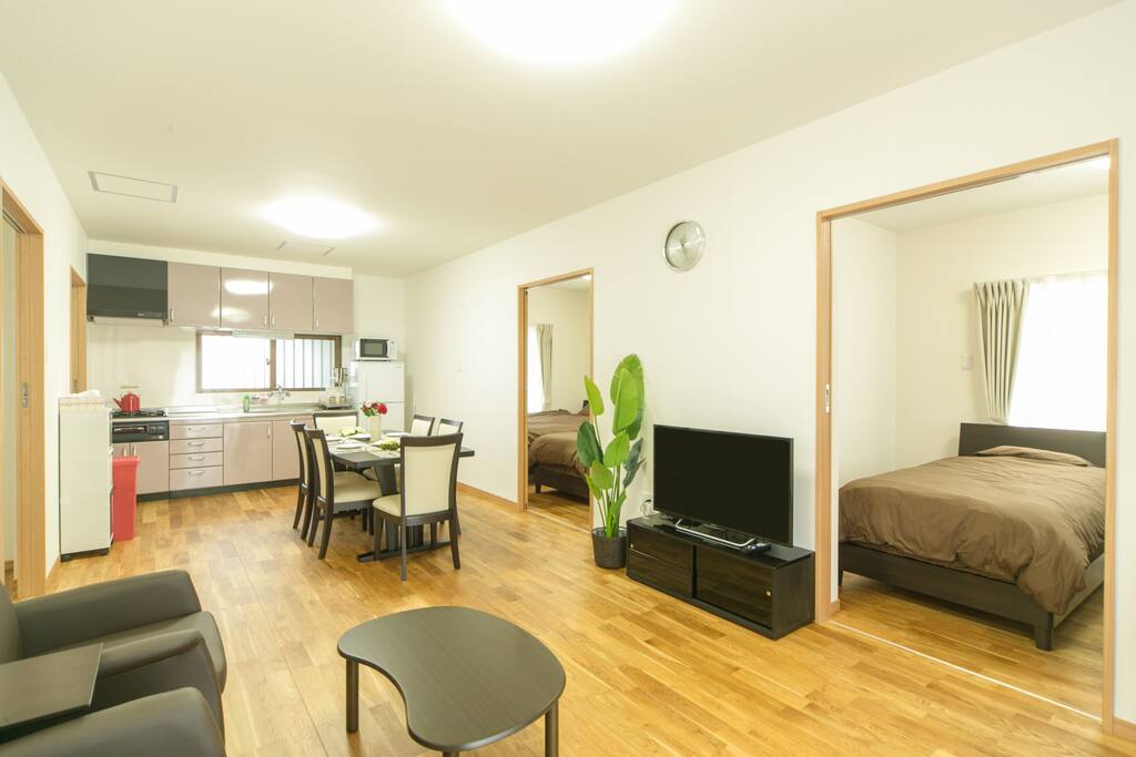 Rental Villa Okinawa (white)
Barrier-free housing / group travel (2-9 people)
