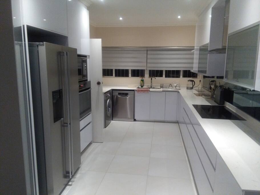 Kitchen 1