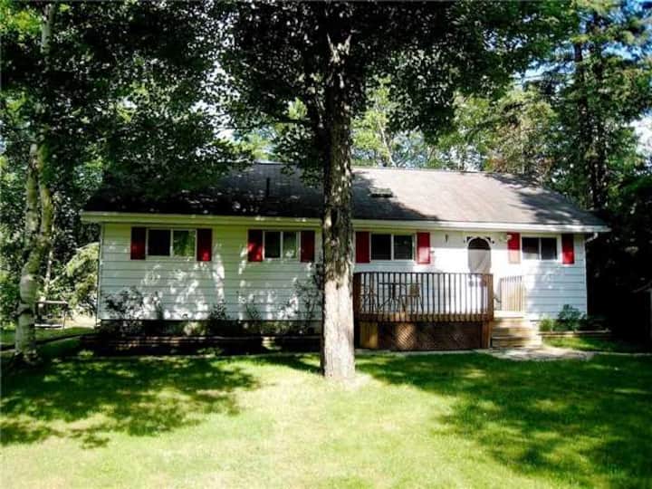 Kawartha Lakes Cottage Rentals Cabin and Cottage Rentals Airbnb