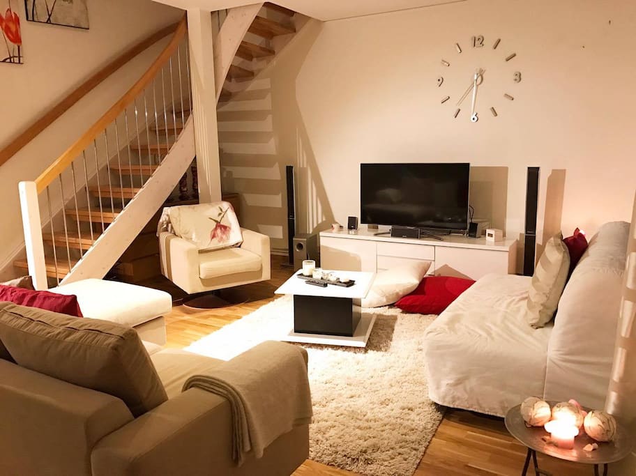 6/12 Living room