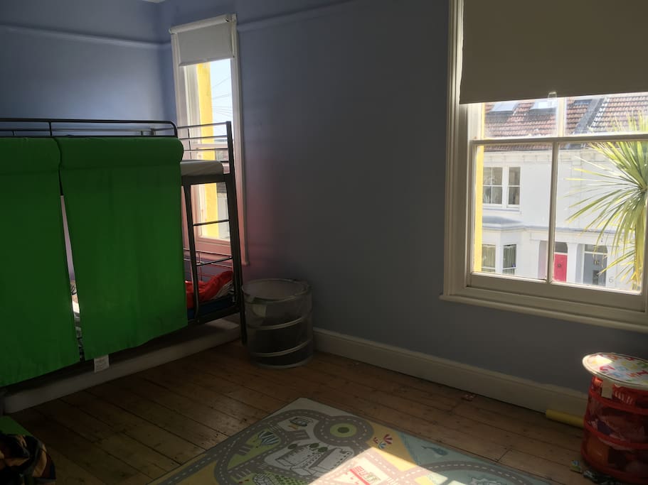 Bedroom 2 with bunk beds