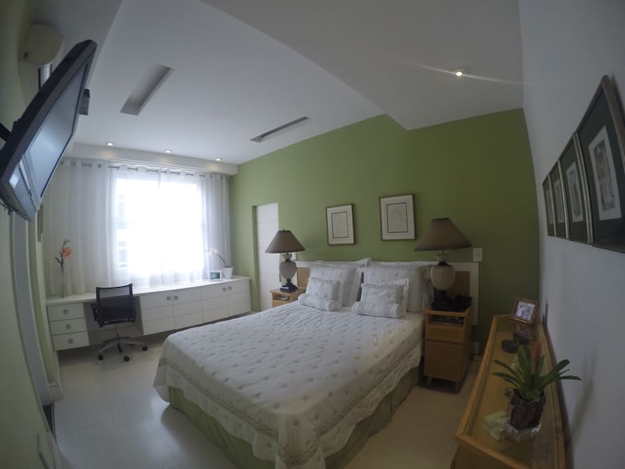 Suite guess room