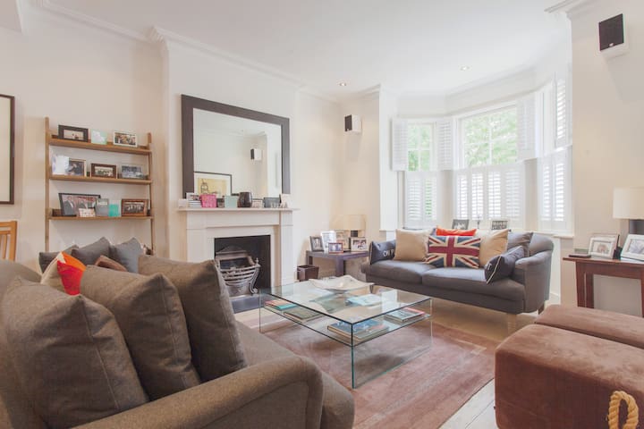 Stunning family home in Parsons Green