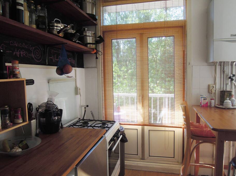 equipped kitchen