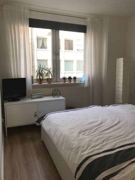 Schlafzimmer zur Straße