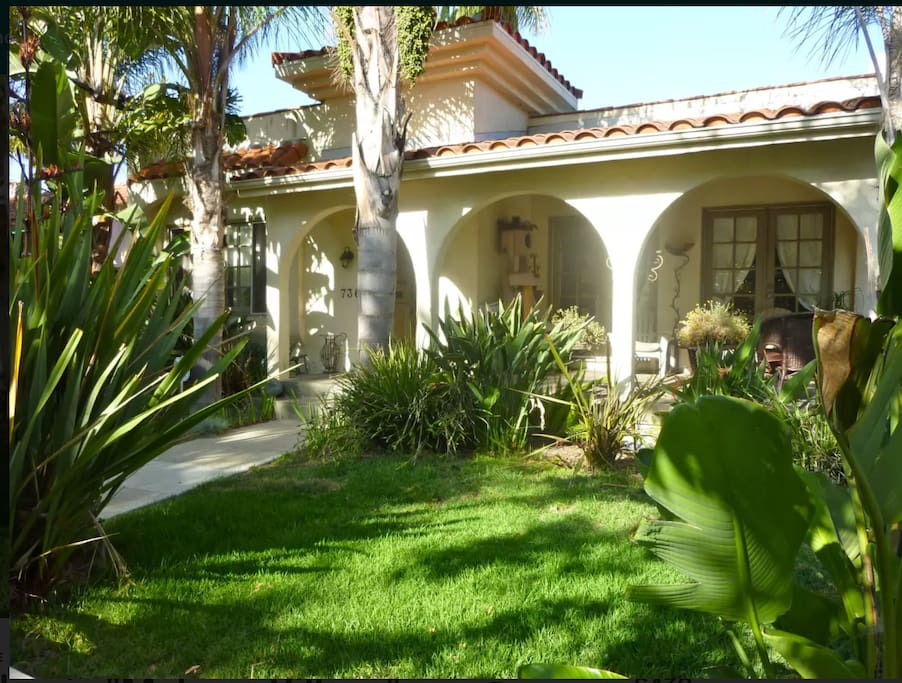 Front house day (Airbnb'd separately)